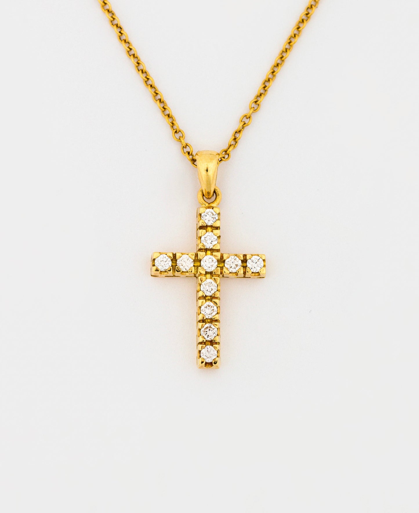 Σταυρός Χρυσός Κ18 με Διαμάντια 0,40ct